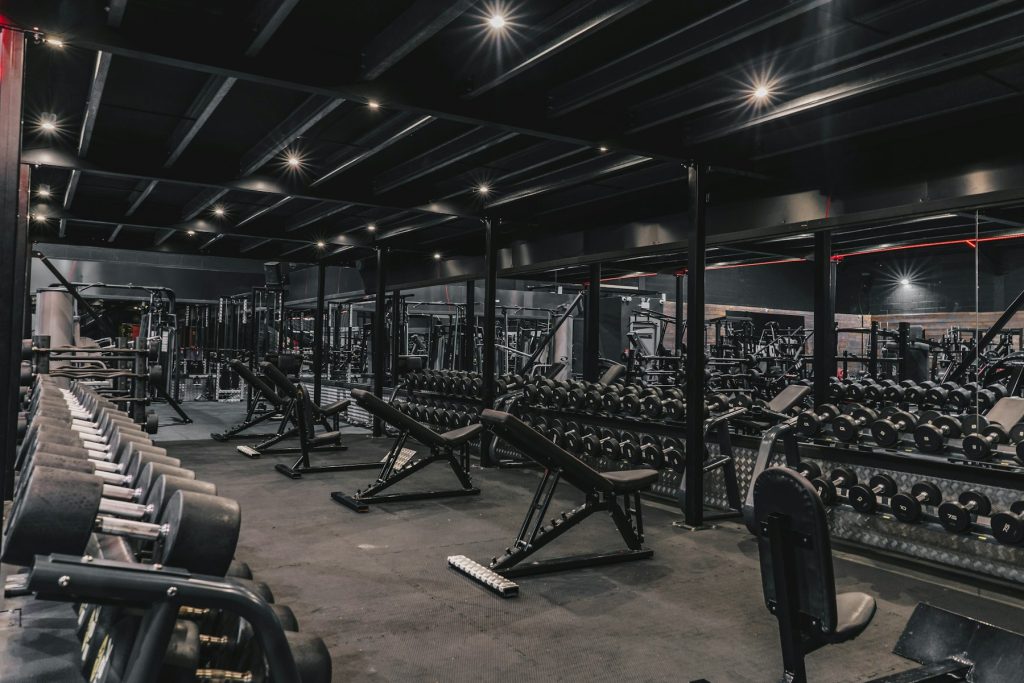 Espace de musculation et équipements au Club Fitness Corbas